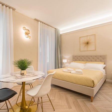 Golden Chic - Citta Alta Lägenhet Bergamo Exteriör bild