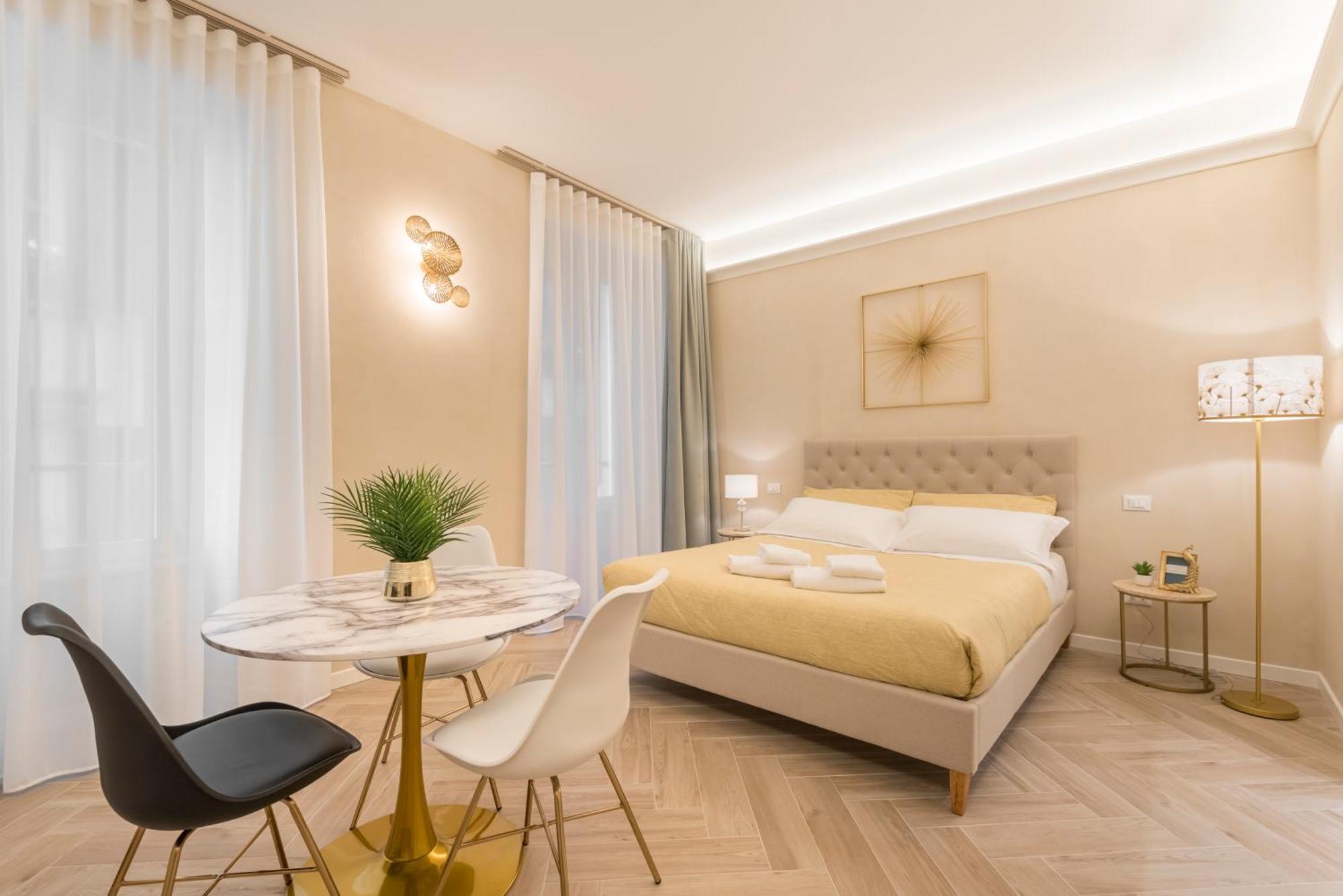 Golden Chic - Citta Alta Lägenhet Bergamo Exteriör bild